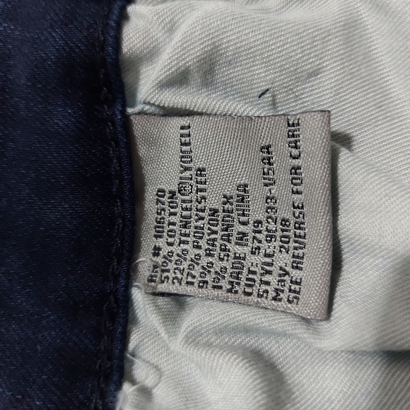 Tractr Front Slit Tie Detail & High Low Hem Jeans - Picture 12 of 16